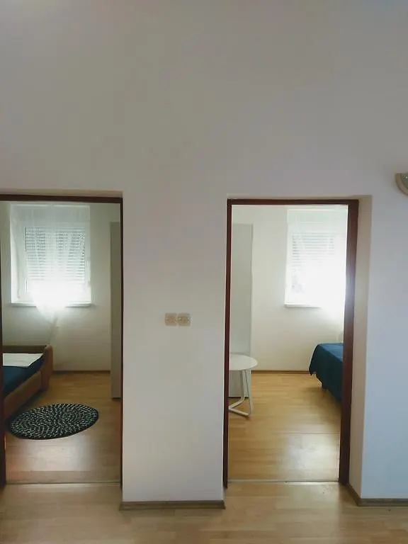 Apartman Lana Klimno 0*,  Kroatien