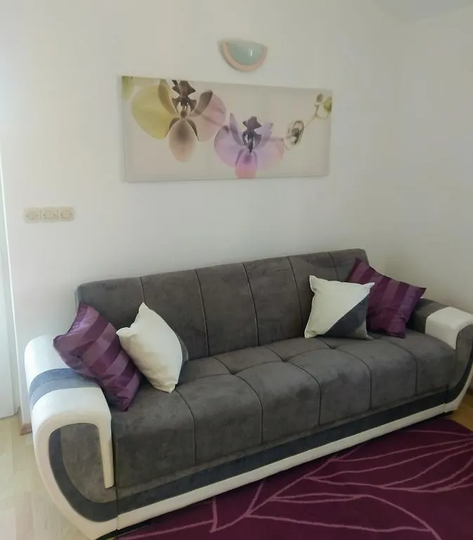 Apartment Apartman Lana Klimno Kroatien