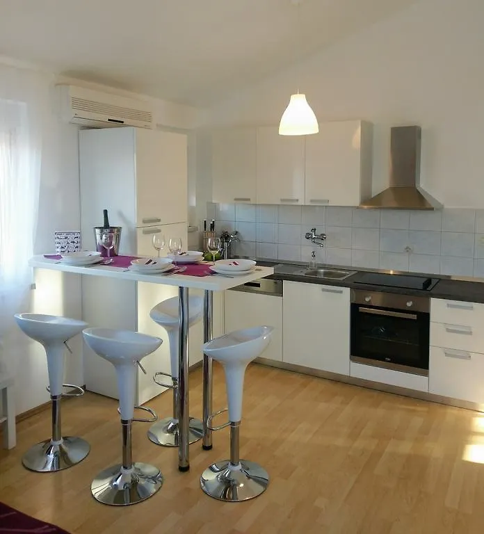 Apartman Lana Klimno