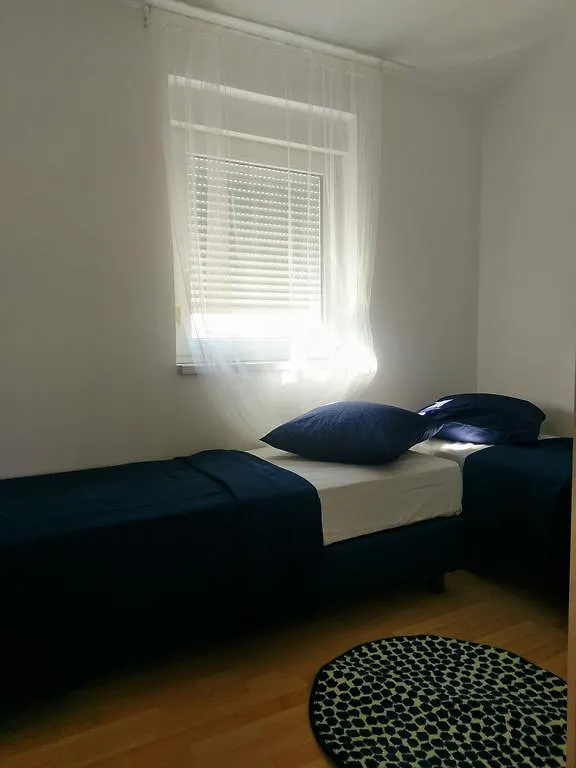 Apartman Lana Klimno 0*,